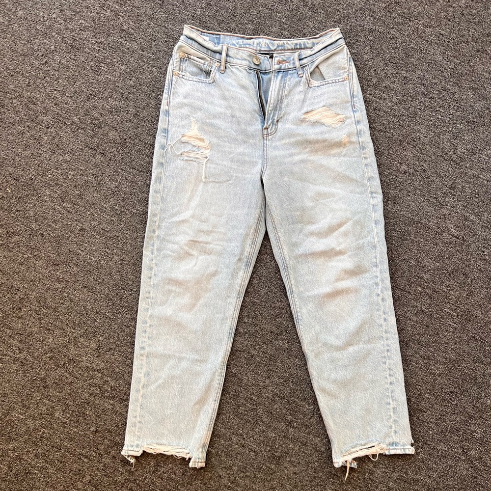 Womens Size 4 Short American Eagle Light Wash Jeans High Rise